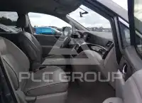 2015 Nissan QUEST photo