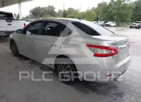 2015 Nissan SENTRA фото