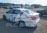 2015 Nissan SENTRA фото