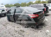 2015 Nissan SENTRA фото