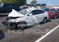 2015 Nissan SENTRA фото