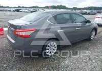 2015 Nissan SENTRA фото
