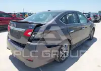 2015 Nissan SENTRA фото