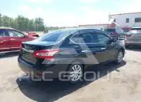2015 Nissan SENTRA фото