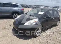 2015 Nissan LEAF фото