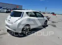2015 Nissan LEAF фото