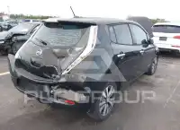 2015 Nissan LEAF фото