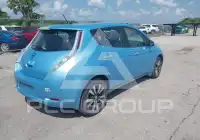 2015 Nissan LEAF photo