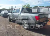 2015 Nissan TITAN фото