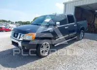 2015 Nissan TITAN фото