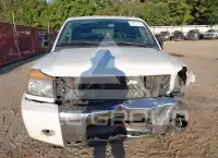 2015 Nissan TITAN photo