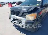2015 Nissan TITAN photo