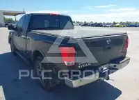 2015 Nissan TITAN photo