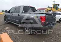 2015 Nissan TITAN фото