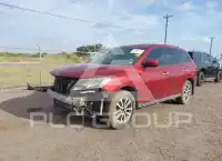2015 Nissan PATHFINDER photo