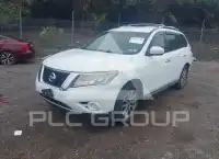 2015 Nissan PATHFINDER photo