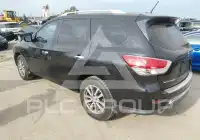 2015 Nissan PATHFINDER фото