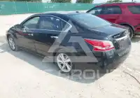 2015 Nissan ALTIMA фото