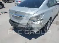 2015 Nissan ALTIMA фото