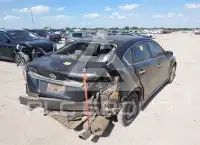 2015 Nissan ALTIMA photo