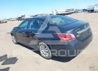 2015 Nissan ALTIMA фото