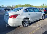 2015 Nissan ALTIMA photo