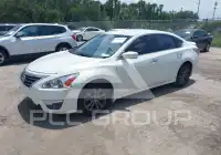 2015 Nissan ALTIMA photo