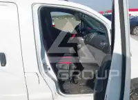 2015 Nissan NV 200 photo