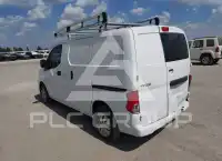 2015 Nissan NV 200 фото