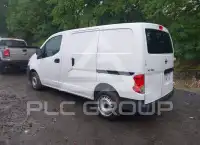 2015 Nissan NV 200 фото
