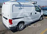 2015 Nissan NV 200 фото