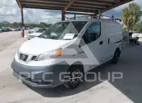 2015 Nissan NV 200 фото