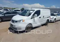 2015 Nissan NV 200 photo