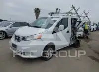 2015 Nissan NV 200 photo