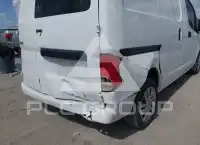 2015 Nissan NV 200 фото