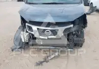 2015 Nissan NV 200 фото