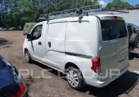 2015 Nissan NV 200 фото