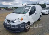 2015 Nissan NV 200 photo