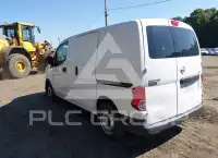 2015 Nissan NV 200 фото