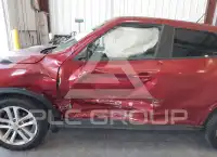 2015 Nissan Juke photo