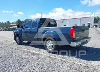 2015 Nissan FRONTIER фото