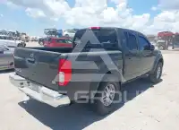2015 Nissan FRONTIER photo