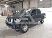 2015 Nissan FRONTIER фото
