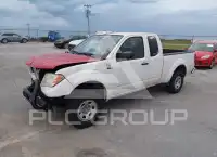 2015 Nissan FRONTIER photo