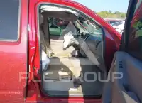 2015 Nissan FRONTIER фото