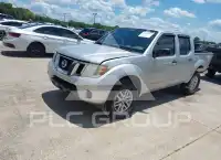 2015 Nissan FRONTIER фото