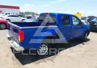 2015 Nissan FRONTIER фото