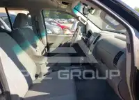 2015 Nissan FRONTIER фото