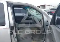 2015 Nissan FRONTIER фото