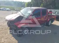 2015 Nissan FRONTIER фото